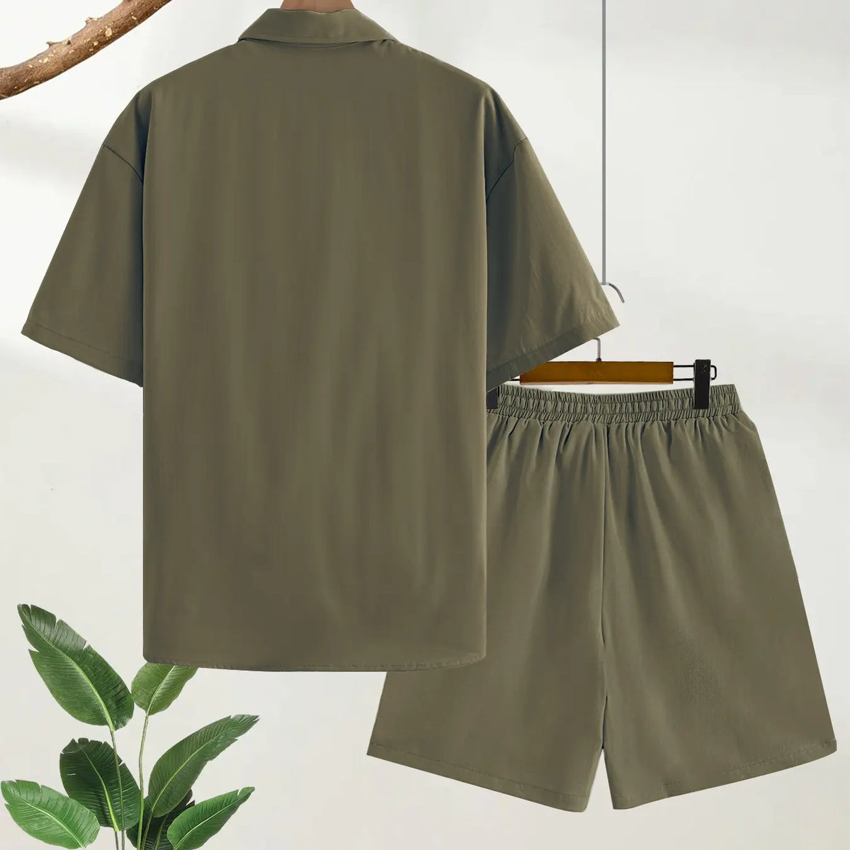Men's Light Beige 2-Piece Casual Loungewear Set, Nightwear Outfit, Short-Sleeve Lapel Button-Down Shirt with Chest Pocket and Elastic Drawstring Waist Shorts, Breathable Lightweight Fabric, Minimalist Style, At-Home Lounging and Summer Getaways