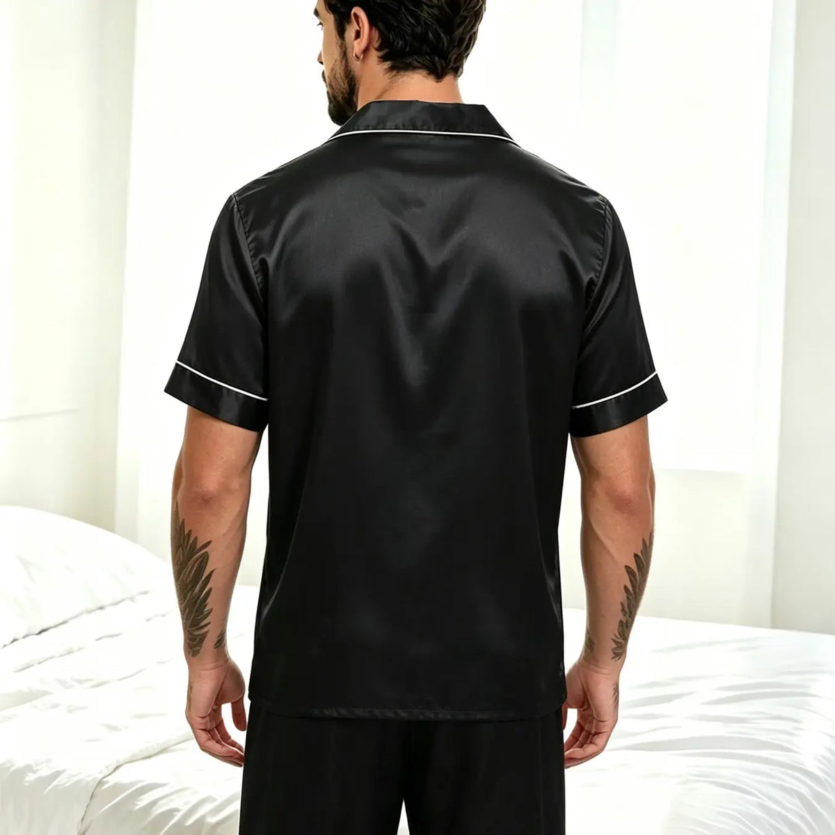 Men's Faux Silk Pajama Set Pjs, Casual Short Sleeve Button-Up Top and Shorts, Loose-Fitting Sleepwear & Loungewear, Solid Pattern, Wearable Outdoors