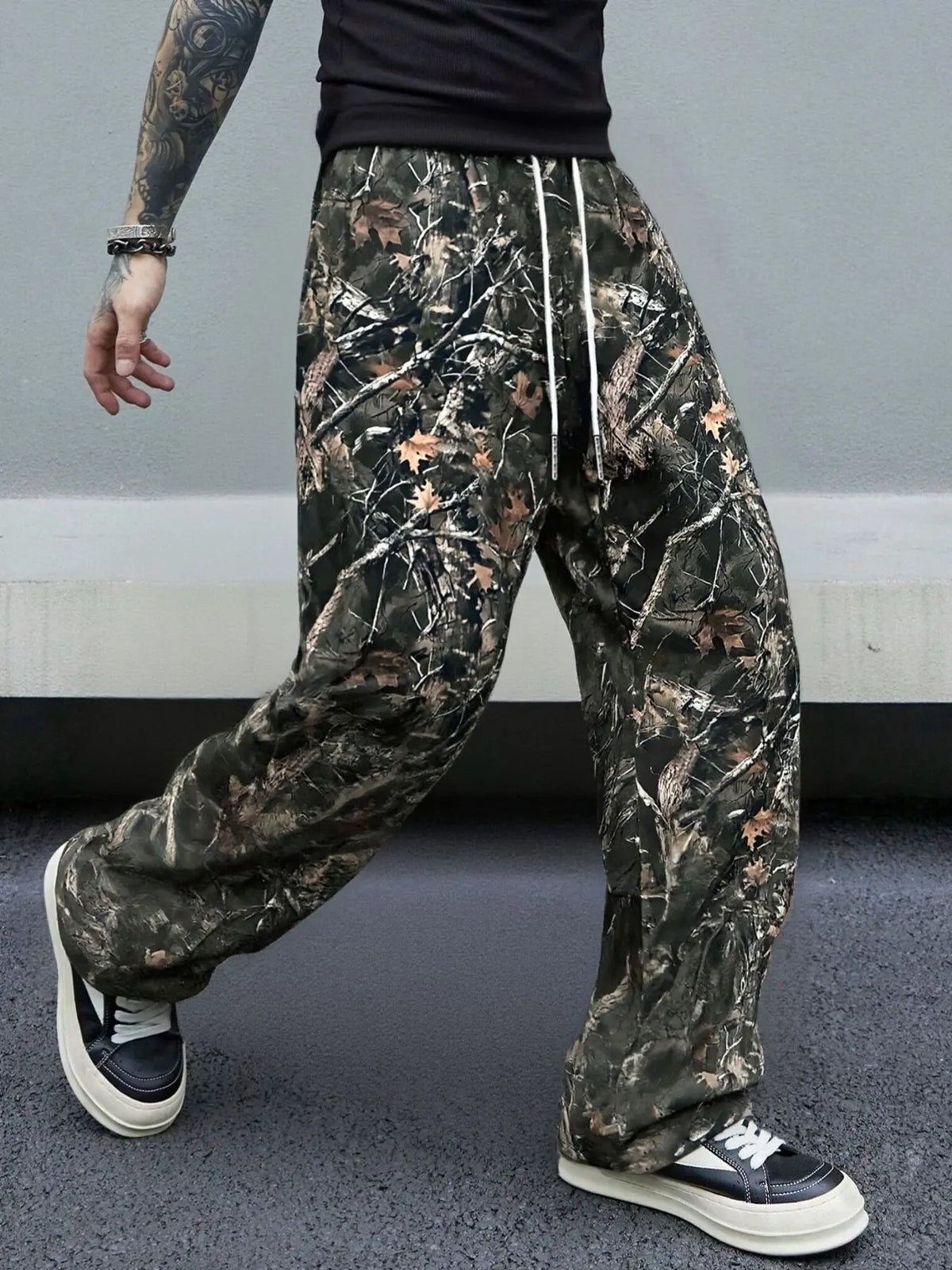 Men's Camo Tree Print Pants, Street Fashion Casual Loose Trousers for Daily Wear, Men's Bottoms for Summer, Casual Fit Streetwear