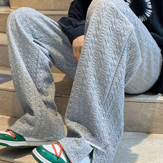 Men's Minimalist Letter Patched Sweatpants with Split Hem Design, Casual Streetwear Pants, Loose-Fit, Textured Fabric, Drawstring Waist Bottoms, Casual Streetwear Clothes
