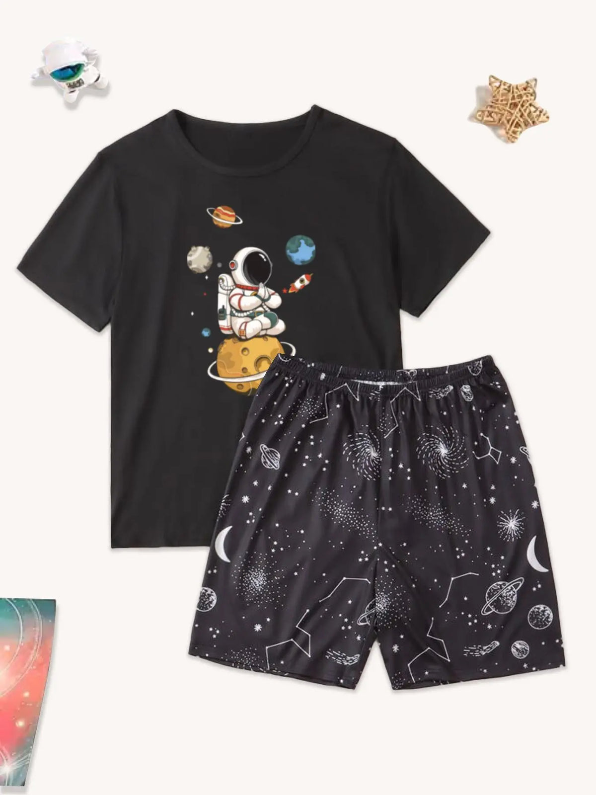 Men's Graphic Tee & All Over Print Elastic Waist Shorts Casual Comfy Loungewear Two-Piece Set, Shorts Lounge Outfit, Regular Fit Round Neck Short Sleeve T-Shirt & Shorts PJ Set, Men's Sleepwear for Summer, Pajamas